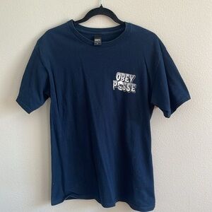 Obey Men's Navy Blue T-Shirt Size M